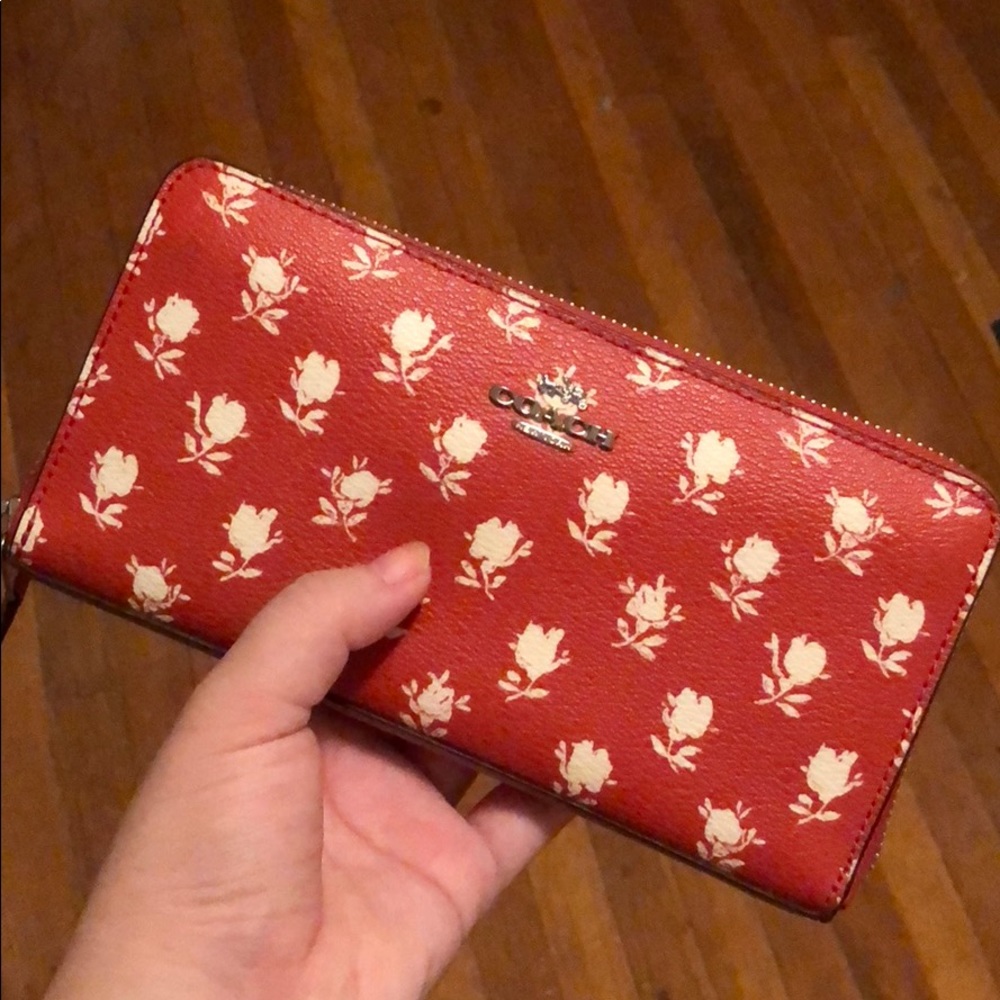 Coach continental wallet